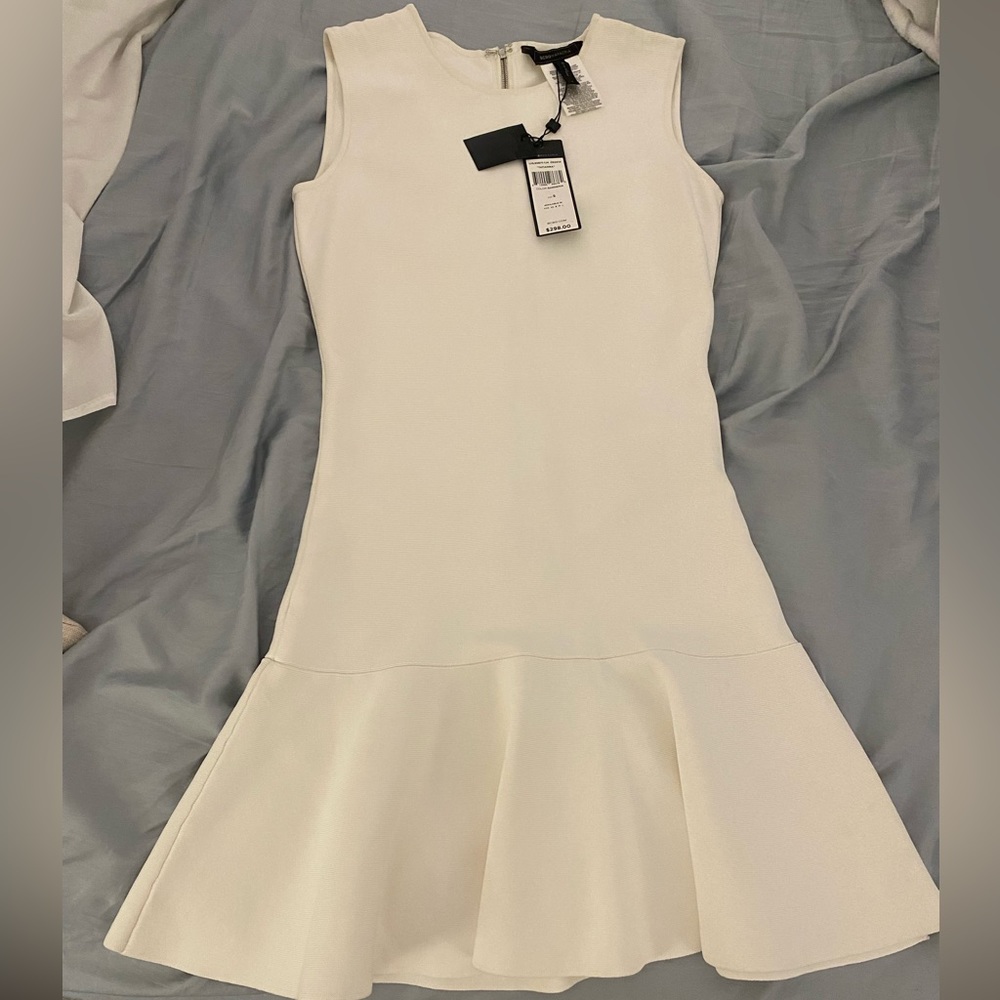 BCBG “Tatianna” Size Small NWT